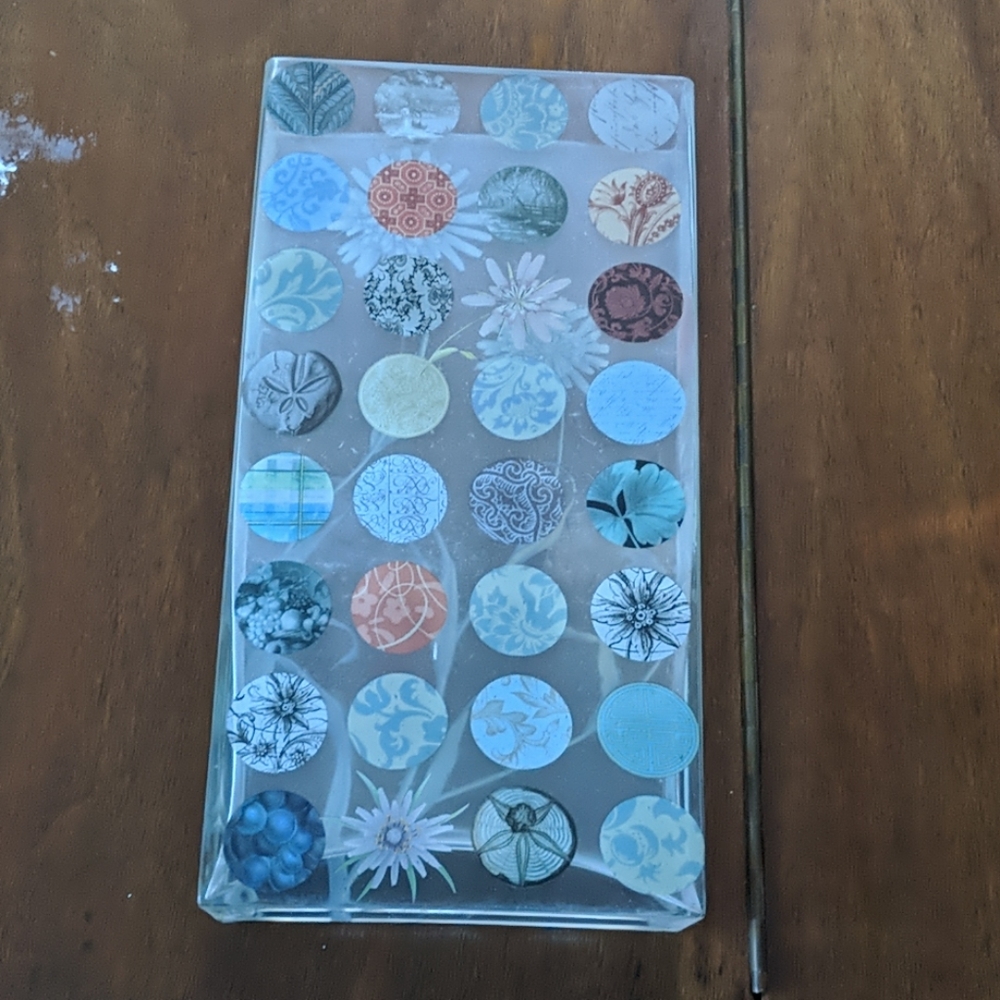 Glass vase